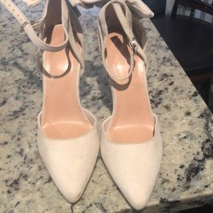 Elegant Cream Women's Heels